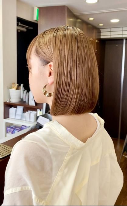 切りっぱなしボブが似合う人の特徴くせが少ない